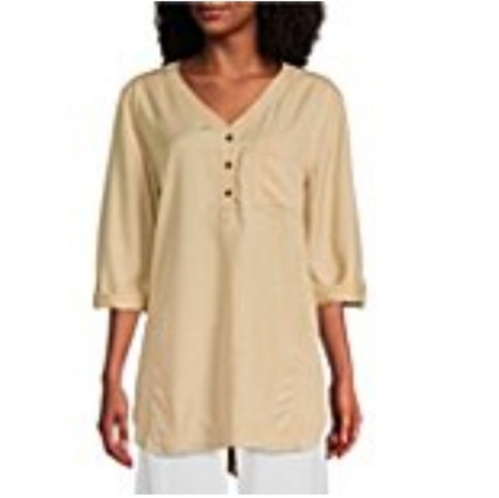 Westbound Woven 3/4 Roll-Tab Sleeve Y-Neck Extended Hem Pullover Blouse